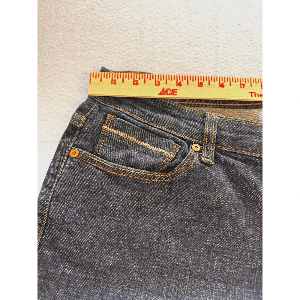 Levis Women 22 M Bootcut 580 Jeans Dark Wash Embellished Pocket detail 30 Inseam - Picture 7 of 12